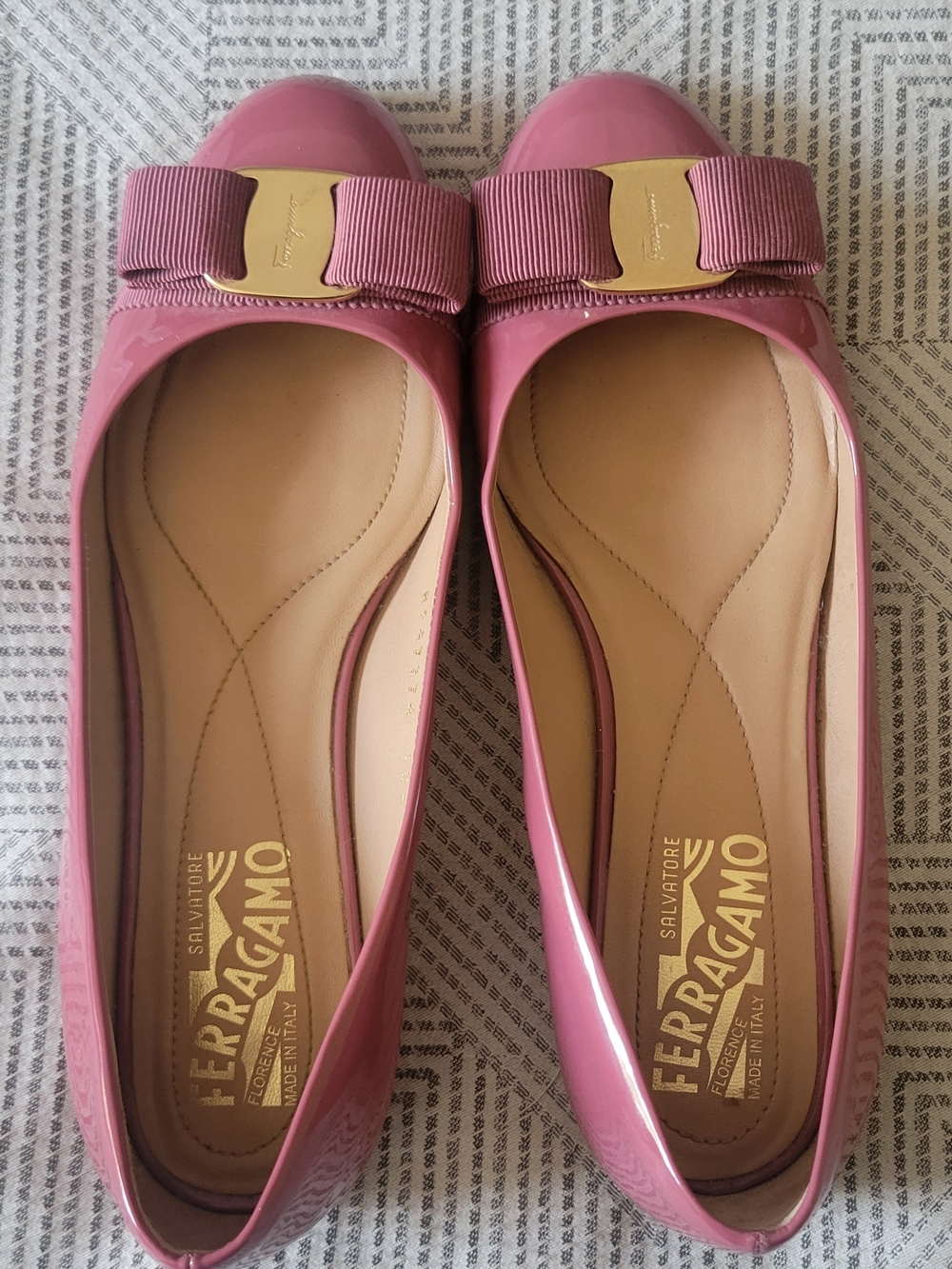 Salvatore Ferragamo Pink Patent Vara Bow Flats